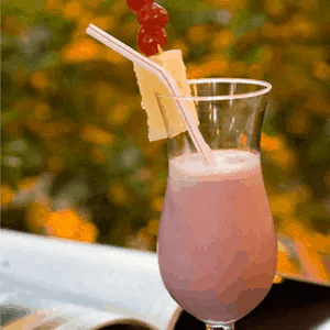 {{Gelo e Gela}} 10 drinks fáceis e baratos para fazer na sua festa espanhola %categoria 10 drinks fáceis e baratos para fazer na sua festa