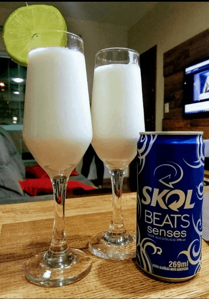 {{Gelo e Gela}} 10 drinks fáceis e baratos para fazer na sua festa froskol-1 %categoria 10 drinks fáceis e baratos para fazer na sua festa