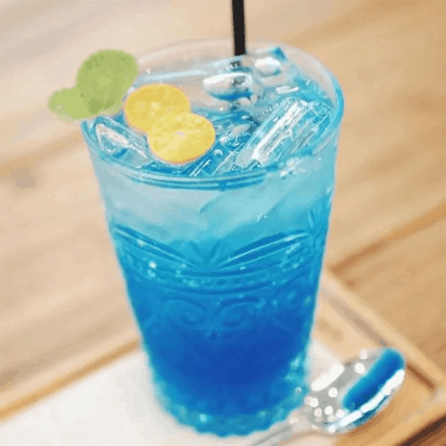 {{Gelo e Gela}} 10 drinks fáceis e baratos para fazer na sua festa lagoazul %categoria 10 drinks fáceis e baratos para fazer na sua festa